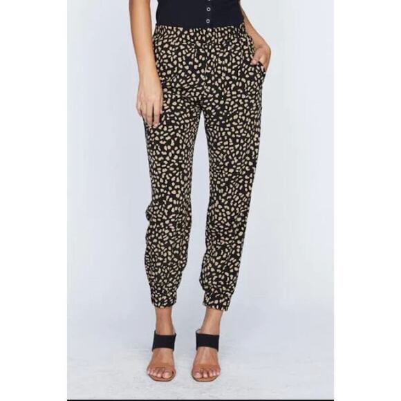 Anthropologie Sanctuary Field Cheetah Print Ankle Joggers Pants • Size XS - Picture 1 of 3